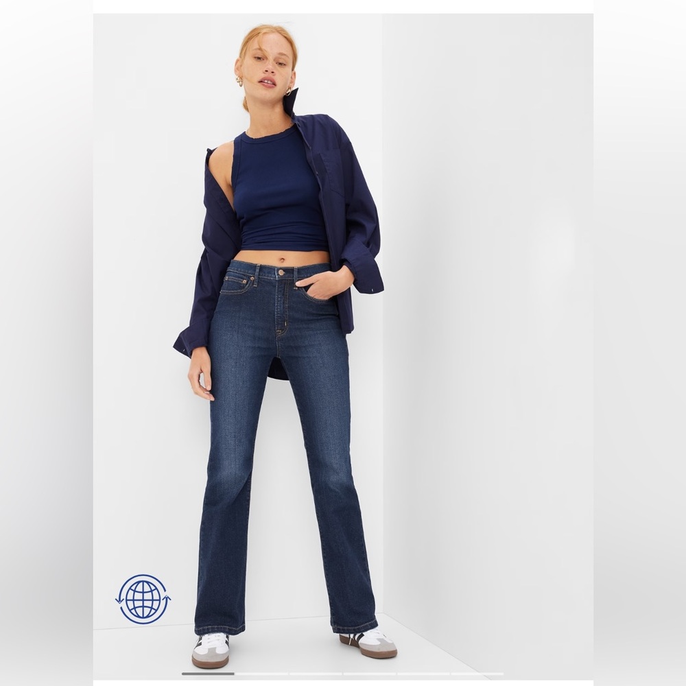 Gap High Rise '70s Flare Jeans with Washwell